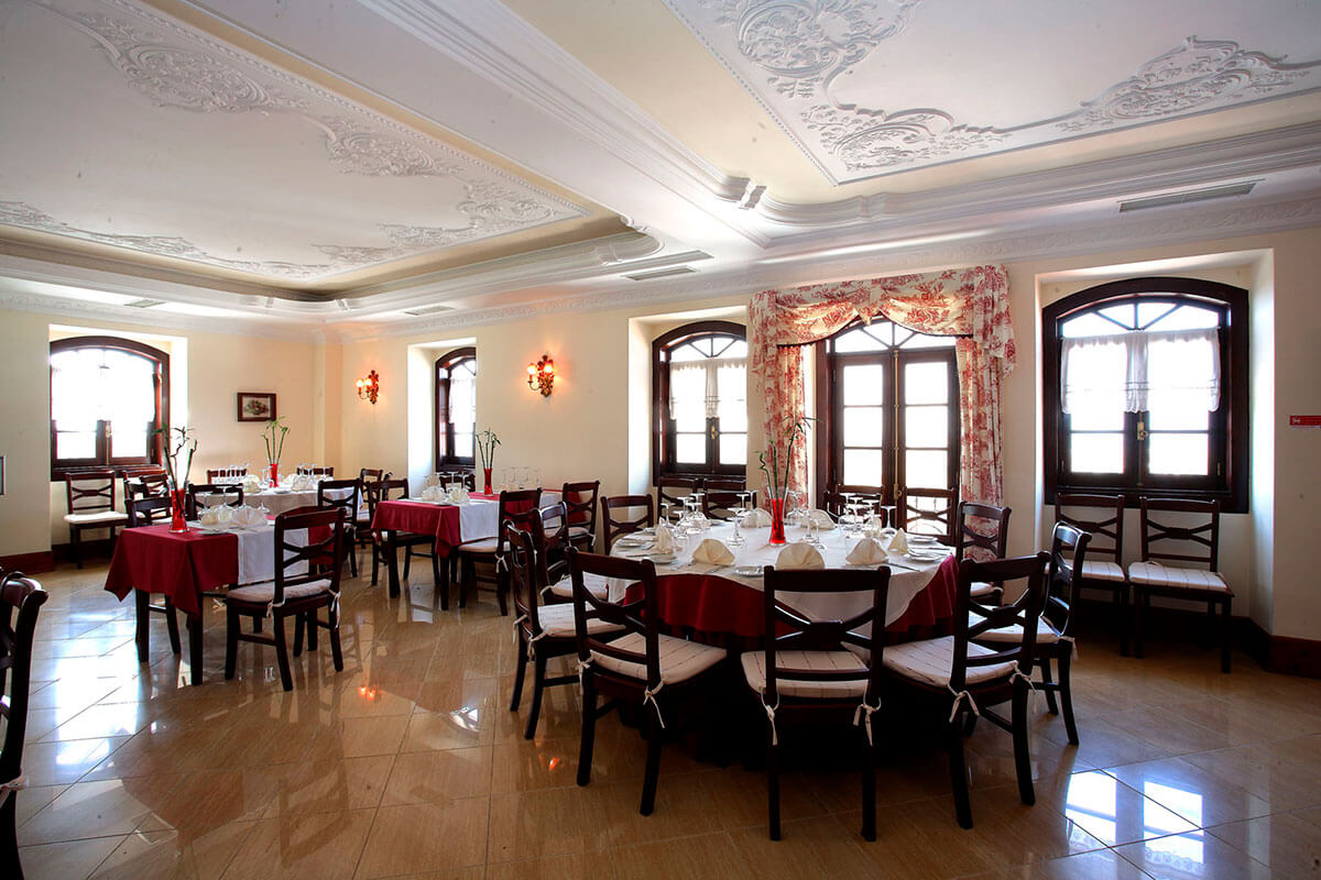 Restaurante e Bar- Quinta do Castro em Pragança Serra de Montejunto, restauração, eventos