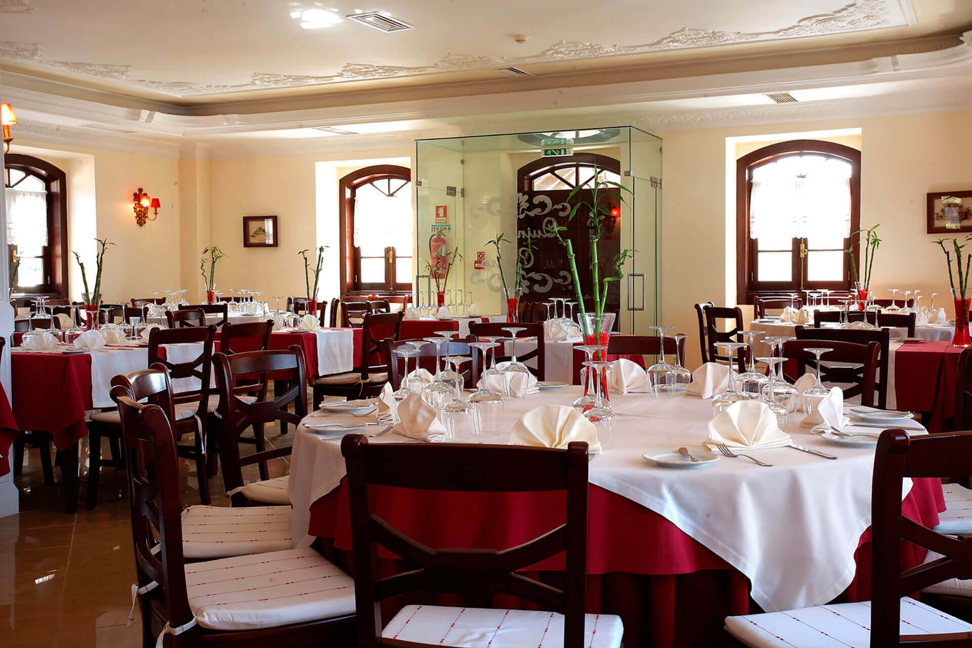 Restaurante e Bar- Quinta do Castro em Pragança Serra de Montejunto, restauração, eventos